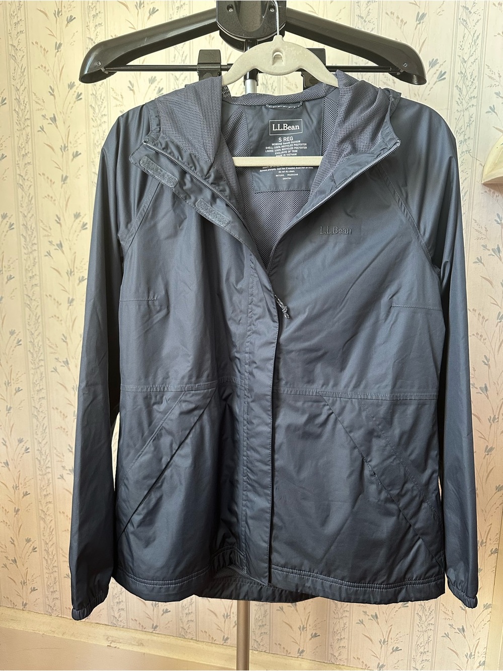 L.L. Bean Women's Navy Hooded Lightweight Utility Jacket